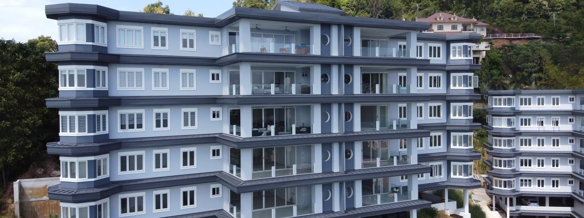 Domuv commercial building