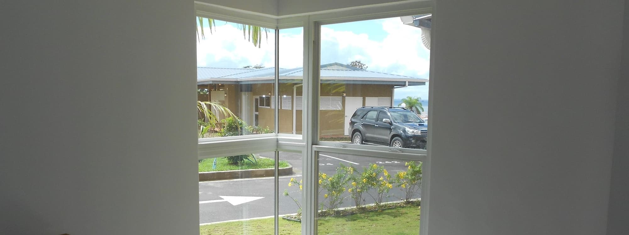 Domuv residential windows